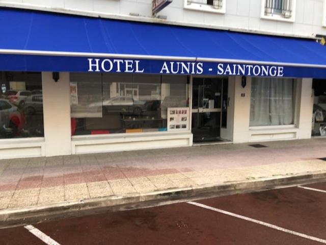 Hotel Aunis-Saintonge Роаян Екстериор снимка