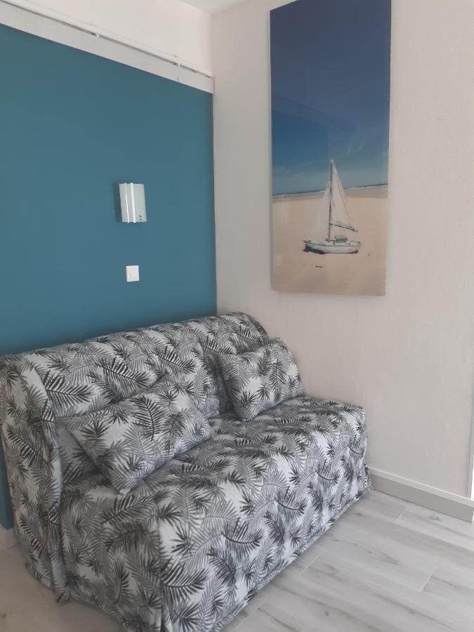 Hotel Aunis-Saintonge Роаян Екстериор снимка