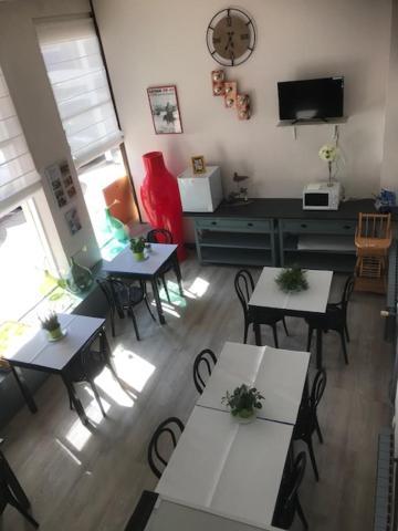 Hotel Aunis-Saintonge Роаян Екстериор снимка